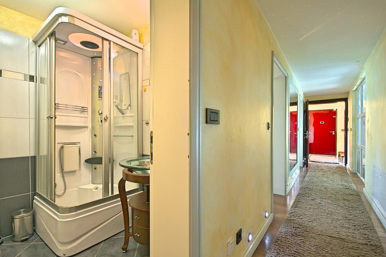 Villa Lidija Porec Bagian luar foto